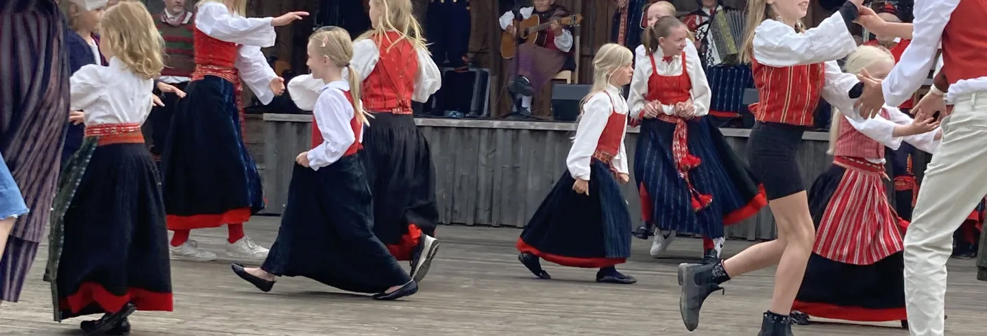 Sommarlovskul: Folkdans