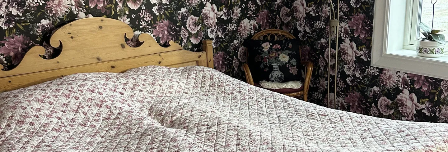 Välkommen till en lantlig idyll strax utanför Hudiksvall – nära skidspår och Hudik Cup!