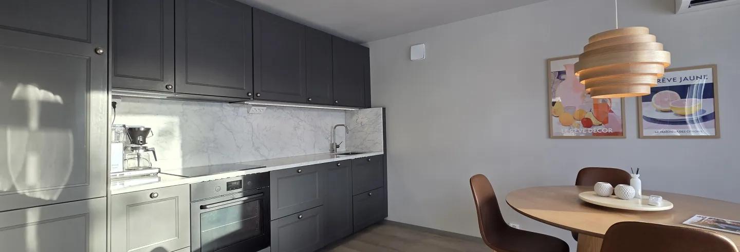 Stilren och nybyggd lägenhet nära E4/84 Hudiksvall